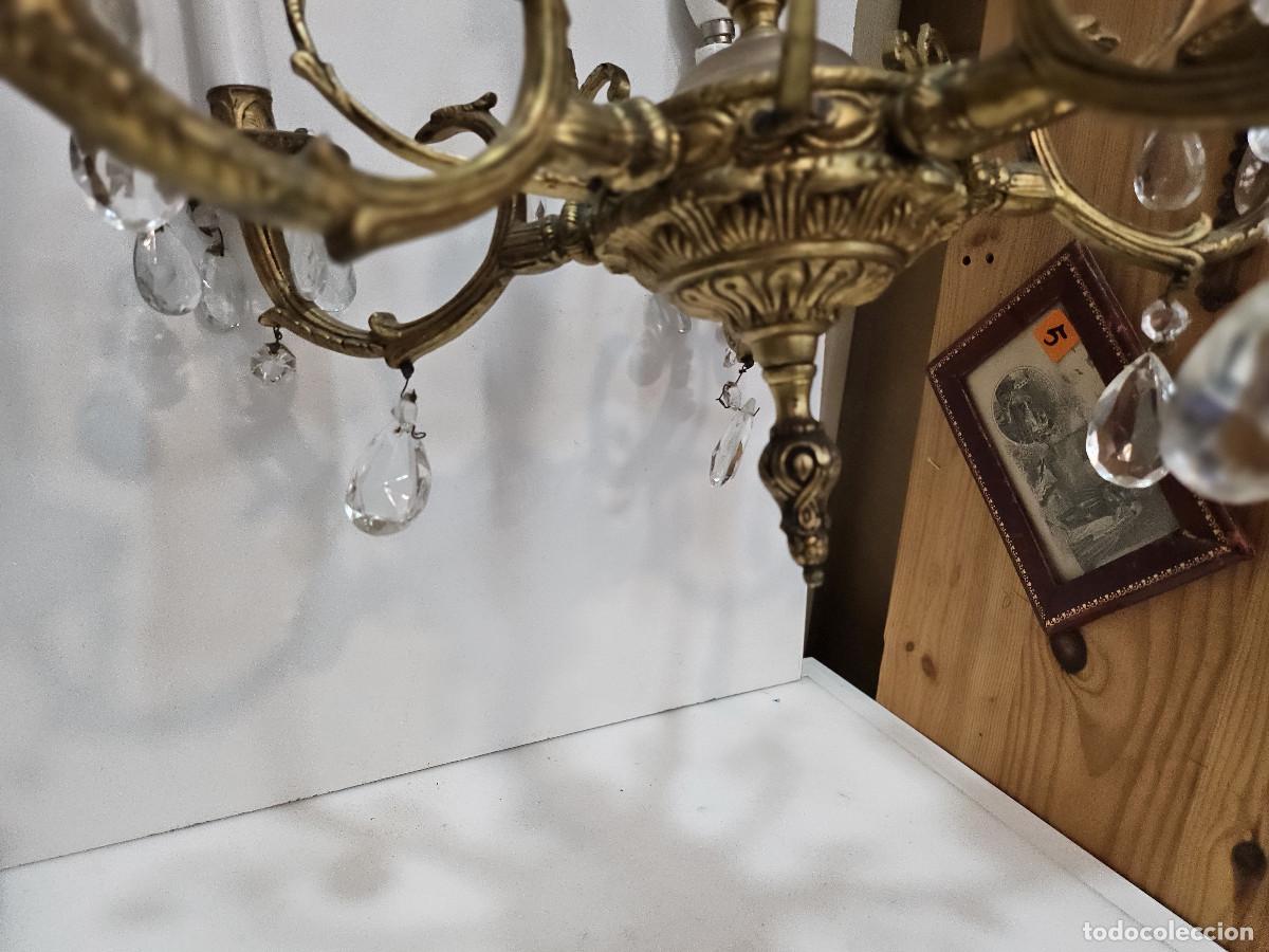 Antig&uuml;edades: lampara de bronce y cristales - Foto 9