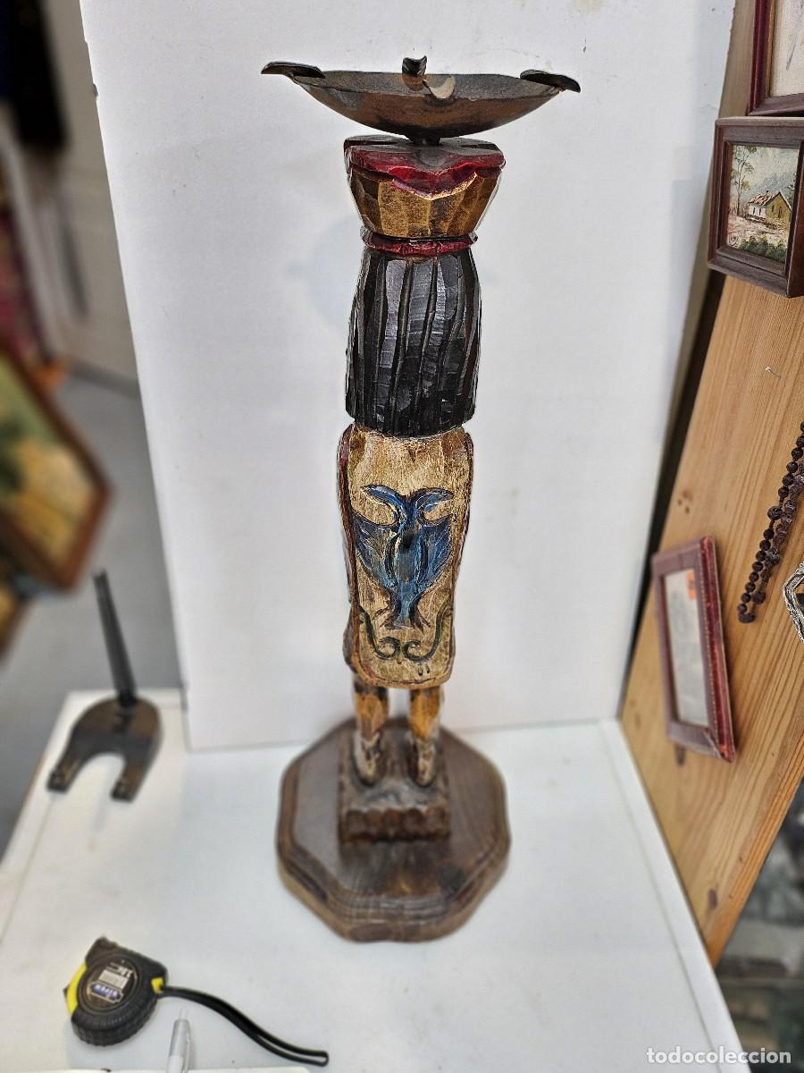 Antig&uuml;edades: figura tallada en madera con cenicero - Foto 7