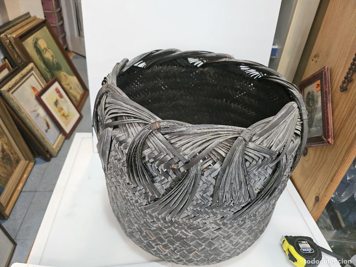 Antig&uuml;edades: cesto de macetero de mimbre - Foto 2