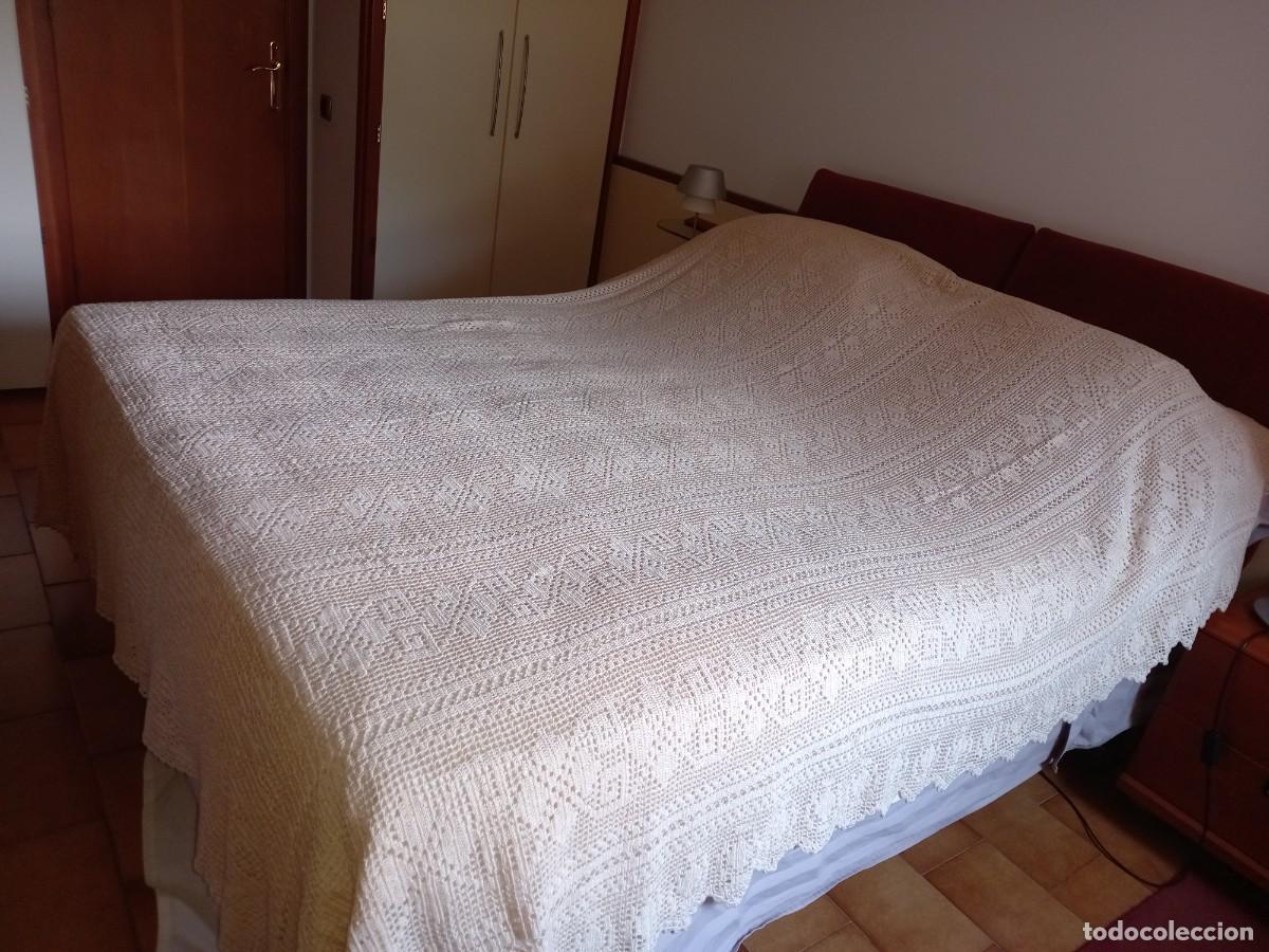 Antig&uuml;edades: Colcha de ganchillo para cama de 150 cm - Foto 2
