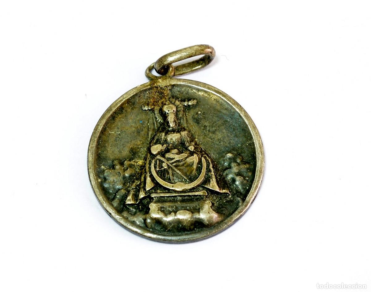 Antig&uuml;edades: MEDALLA DE PLATA ANTIGUA, VIRGEN A DETERMINAR - Foto 1