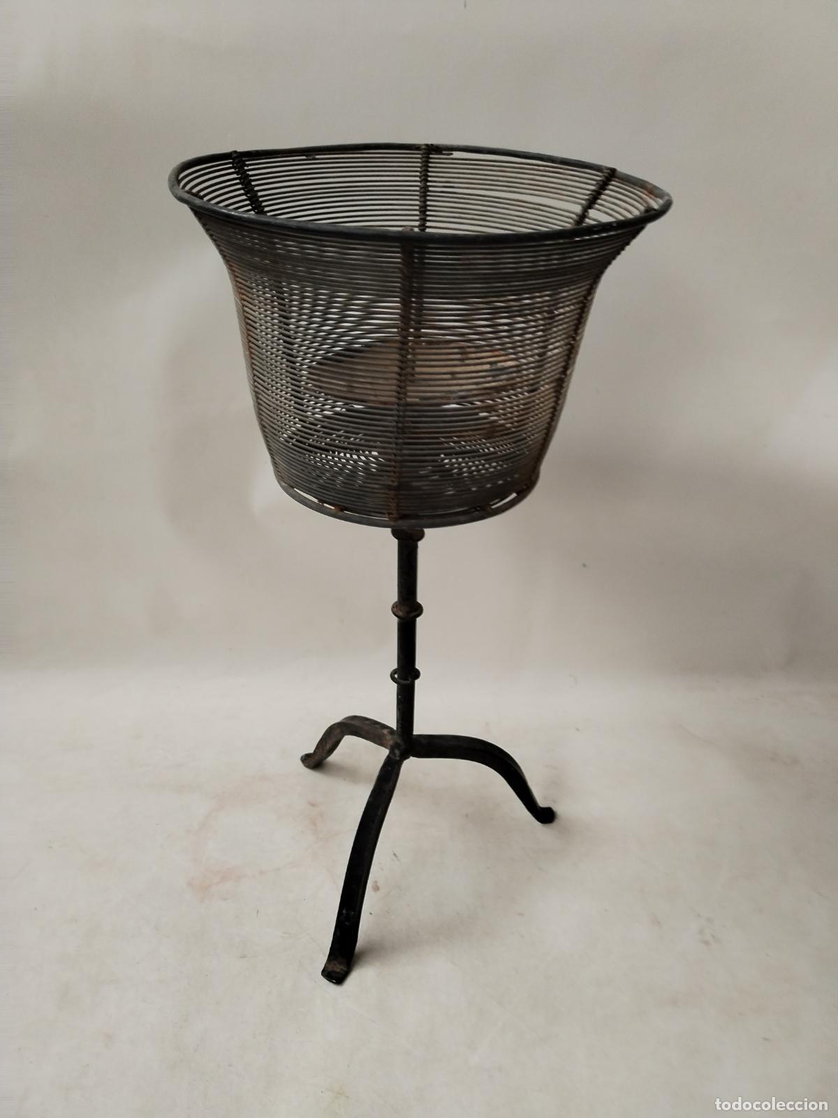 Antig&uuml;edades: farol en hierro de forja - Foto 3