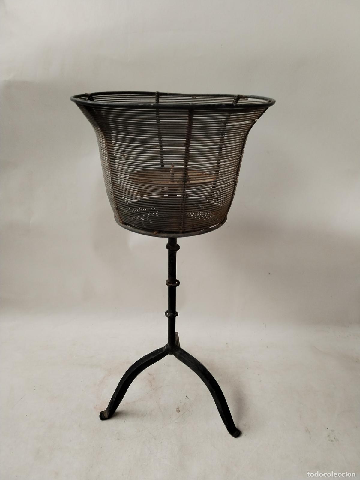 Antig&uuml;edades: farol en hierro de forja - Foto 4