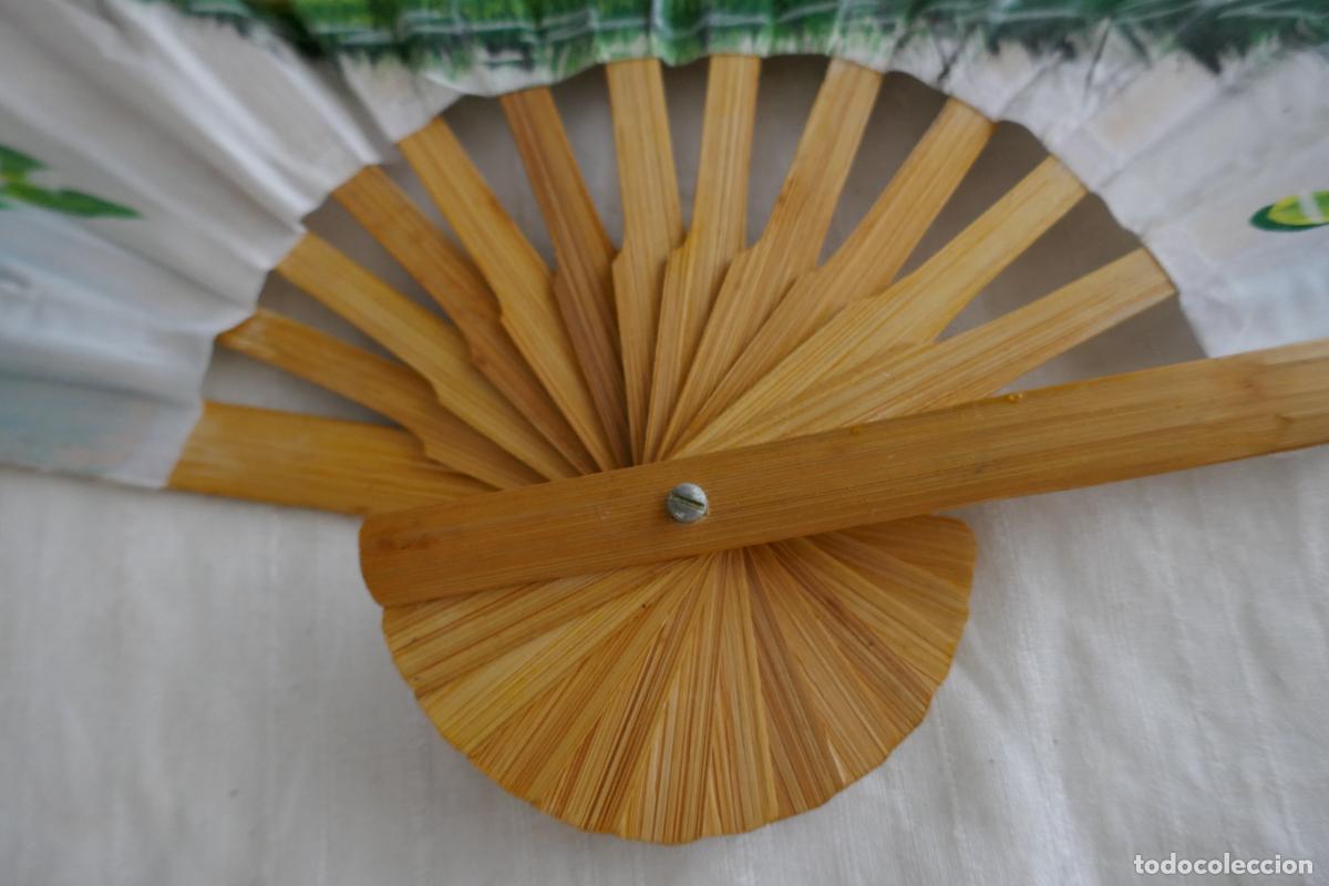 Antig&uuml;edades: ABANICO DE MADERA CON TELA PINTADA. - Foto 4