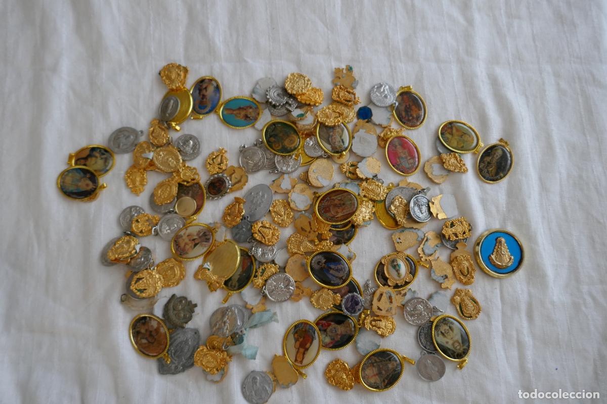 Antig&uuml;edades: GRAN LOTE DE MEDALLAS RELIGIOSAS - Foto 4