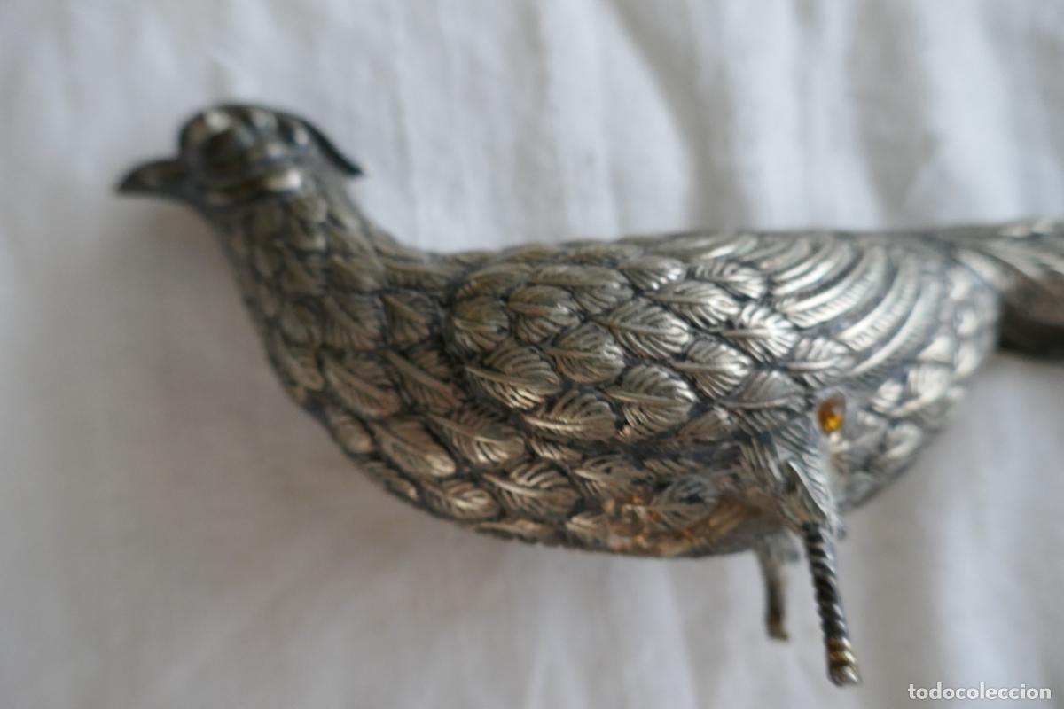 Antig&uuml;edades: Faisan en metal plateado. - Foto 5