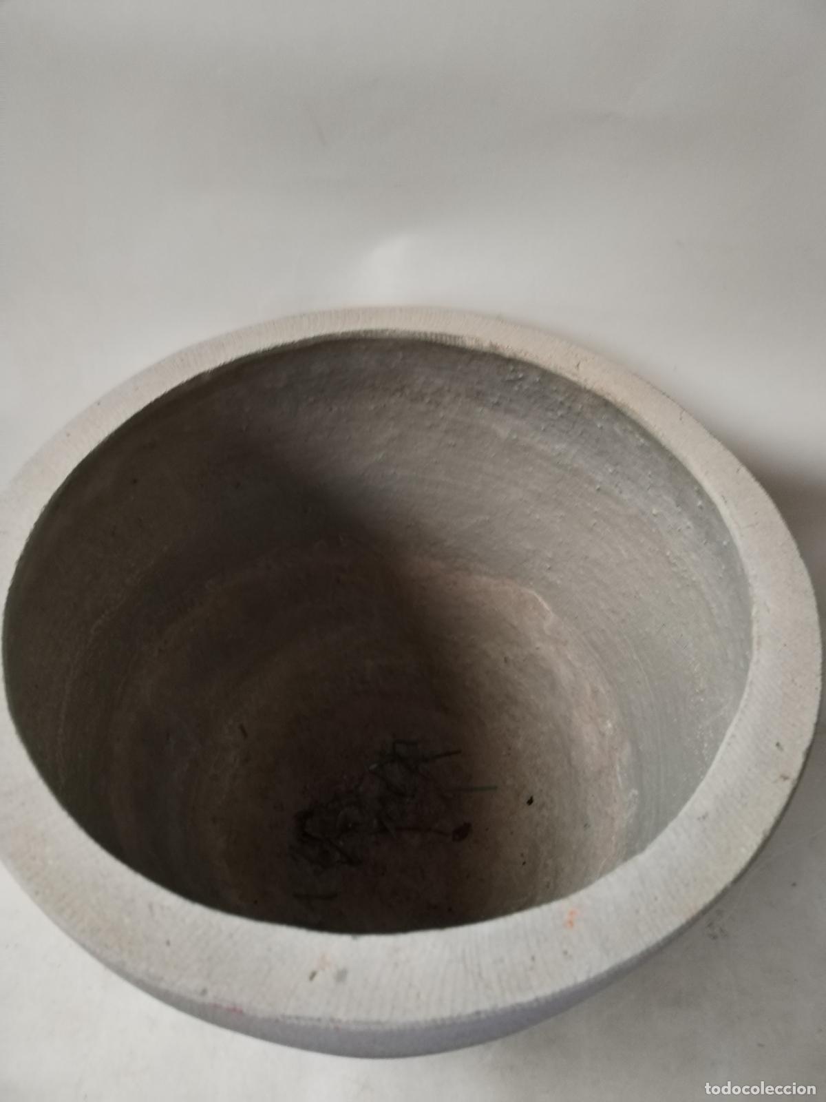 Antig&uuml;edades: macetero vintage cemento-marmolina - Foto 6