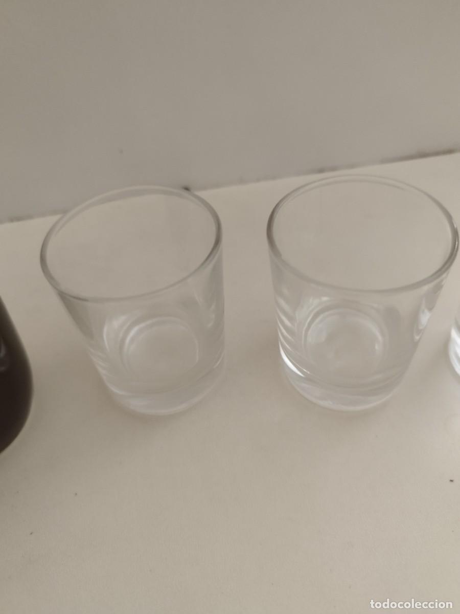 Antig&uuml;edades: Lote de 5 vasos de chupito, licor. - Foto 4