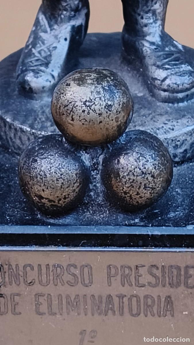 Antig&uuml;edades: Troph&eacute;e de bronze p&eacute;tanque Barcelone - Foto 2