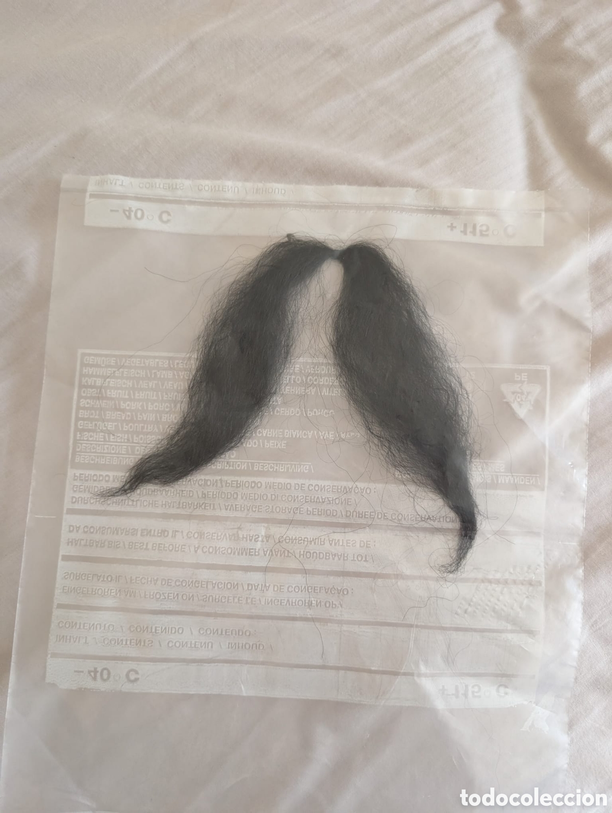 Antig&uuml;edades: Sombrero mejicano y bigote postizo - Foto 2
