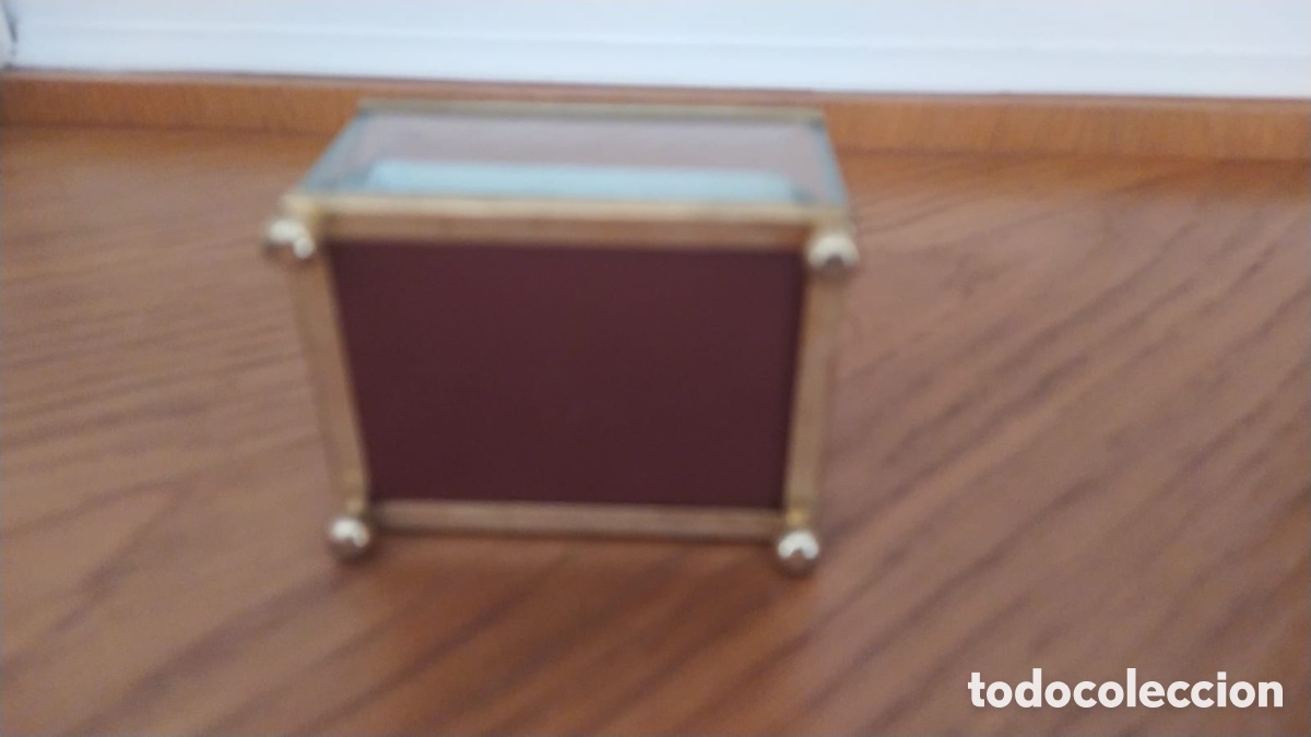 Antig&uuml;edades: Caja rectangular con cristales biselados y aristas de lat&oacute;n - Foto 5