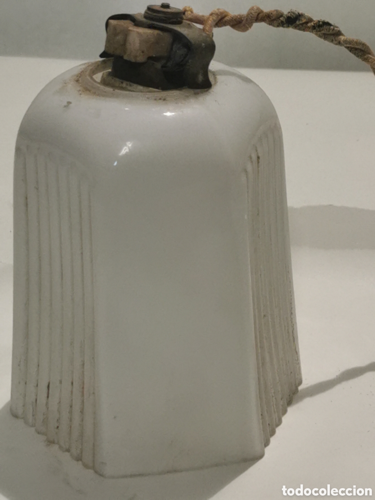 Antig&uuml;edades: Tulipa opalina blanca - Foto 3
