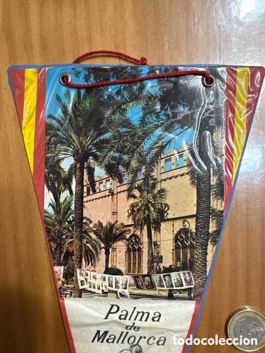 Antig&uuml;edades: Banderin antiguo plastico de Mallorca - Foto 2