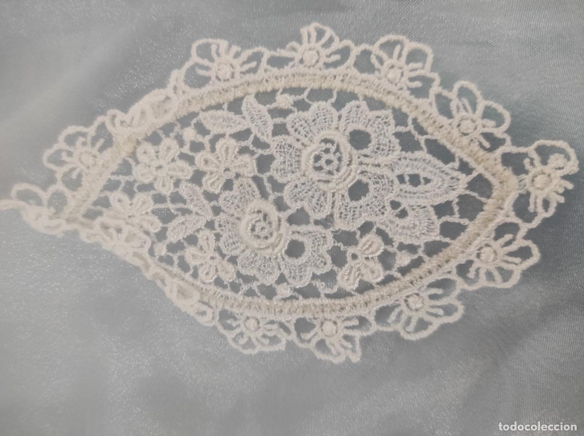 Antig&uuml;edades: FALDON DE ORGANZA Y ENCAJE - Foto 4