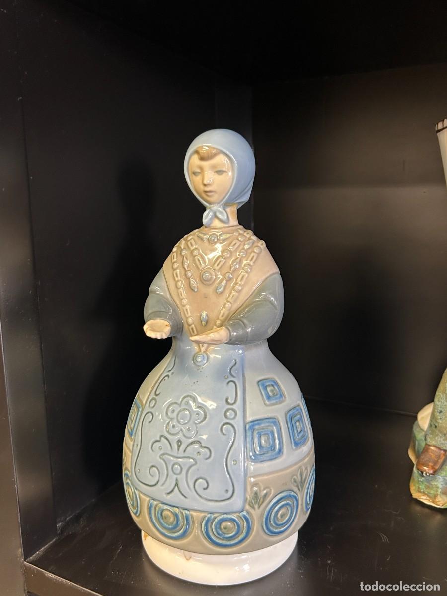 Antig&uuml;edades: Ni&ntilde;a ofrenda Lladr&oacute;. - Foto 2