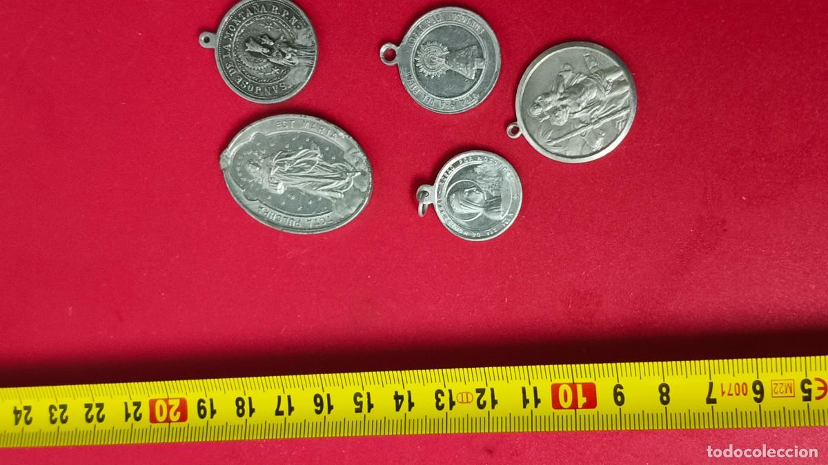 Antig&uuml;edades: 5 m&eacute;daille religieuse 1900 - Foto 2
