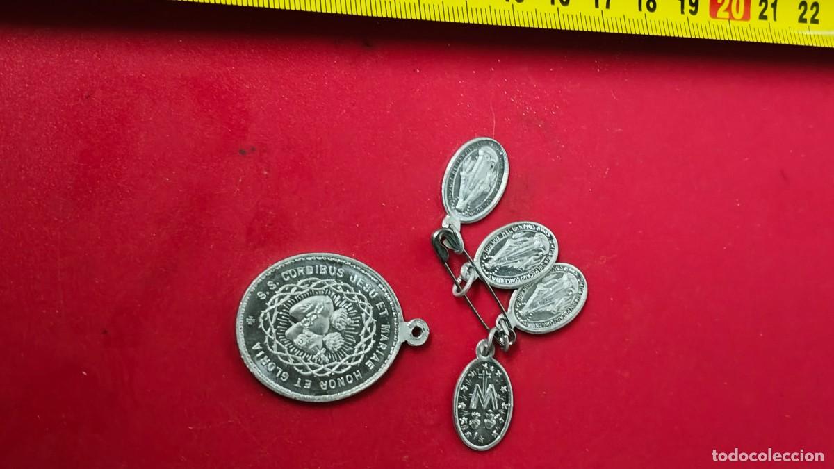 Antig&uuml;edades: 5 m&eacute;daille religieuse 1900 - Foto 2
