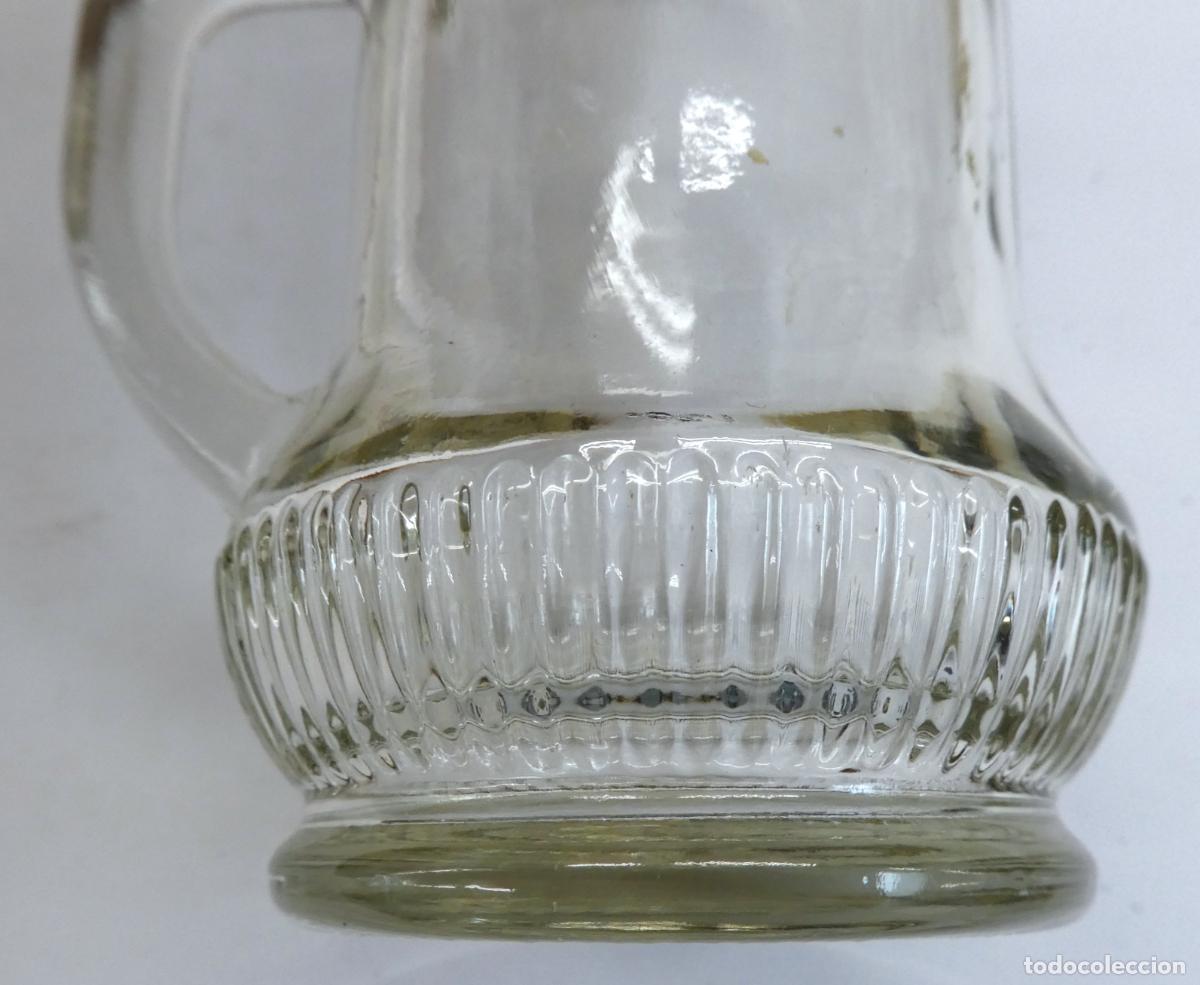 Antig&uuml;edades: Peque&ntilde;a jarrita de cristal - Foto 3