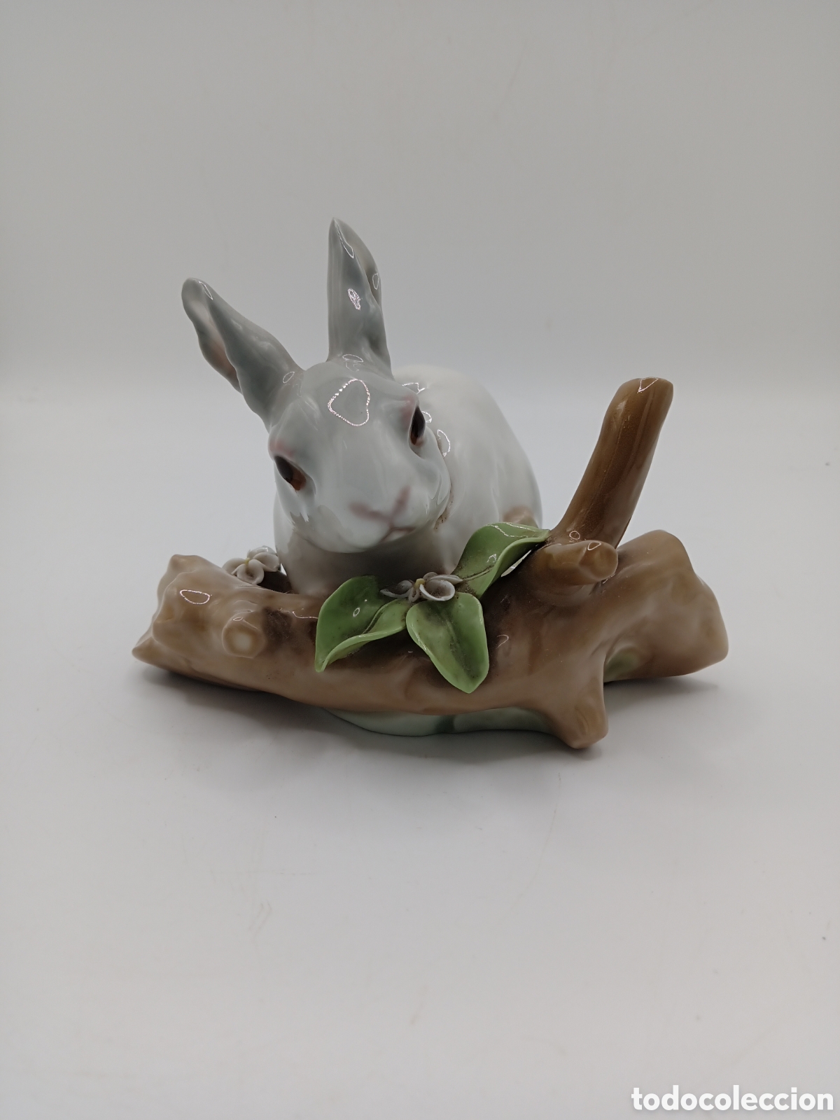 Antig&uuml;edades: Lladro figura animal conejo comiendo - Foto 2
