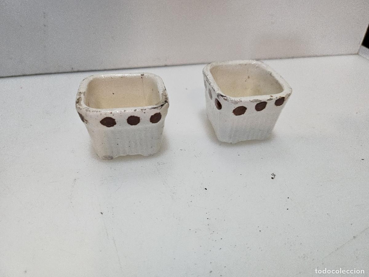 Antig&uuml;edades: 2 mini macetas de ceramica - Foto 1