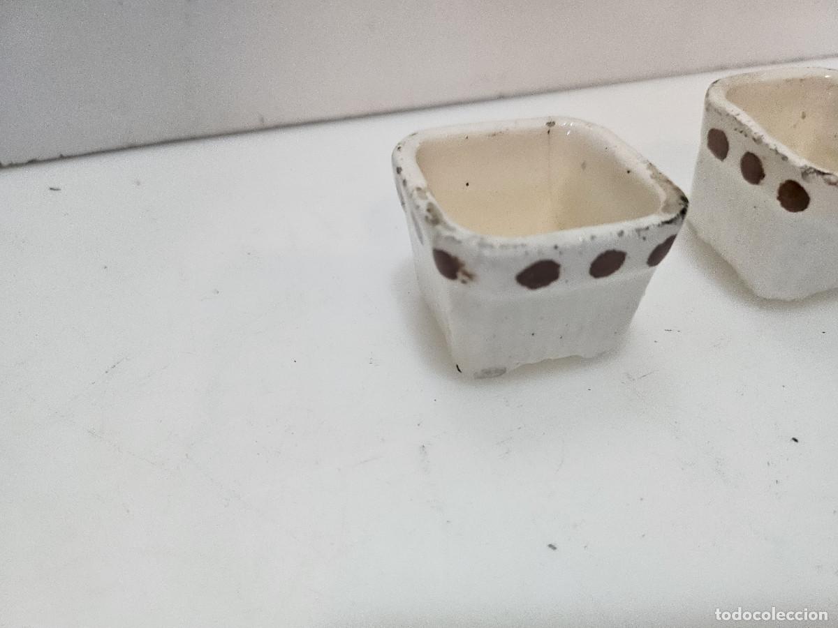 Antig&uuml;edades: 2 mini macetas de ceramica - Foto 2