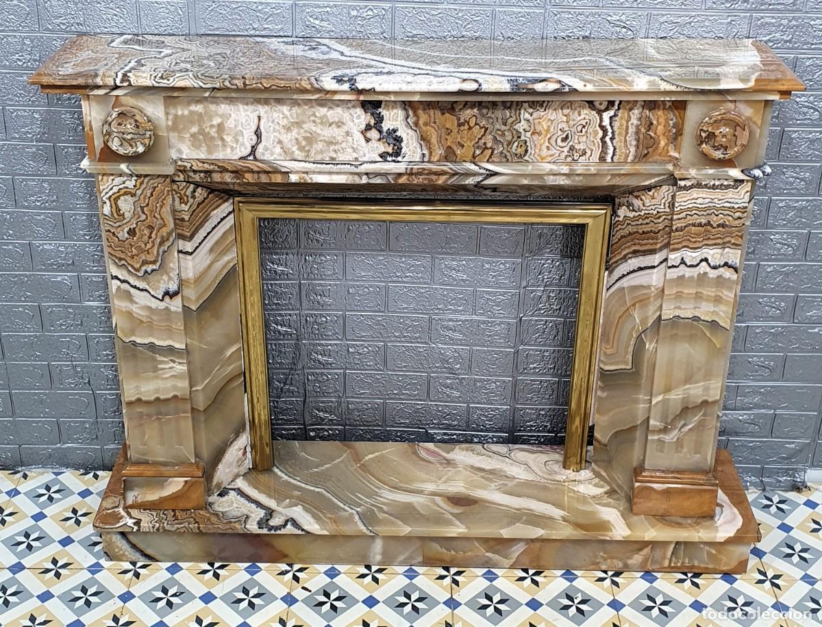 Antig&uuml;edades: Frente de chimenea en m&aacute;rmol de &Oacute;nix - Foto 1