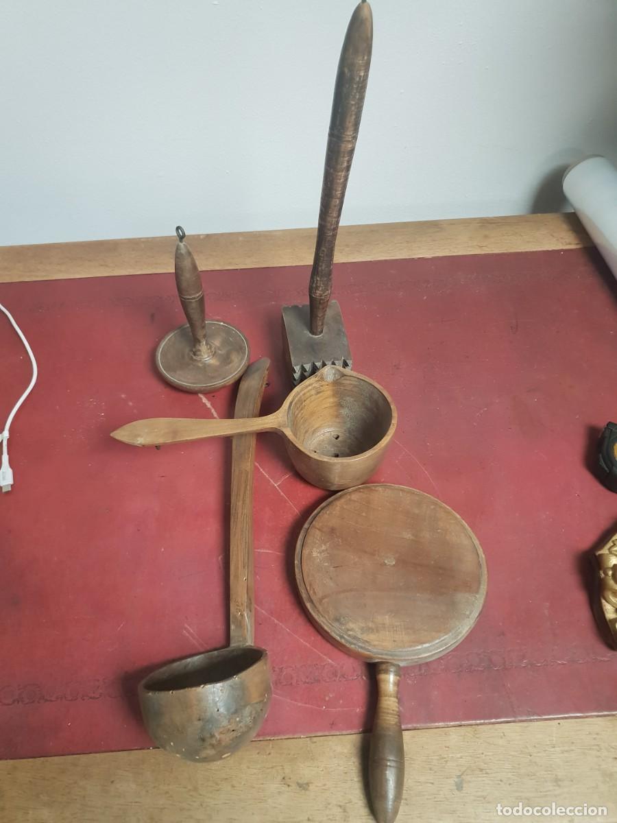 Antig&uuml;edades: Utensilios para majar aceitunas - Foto 1