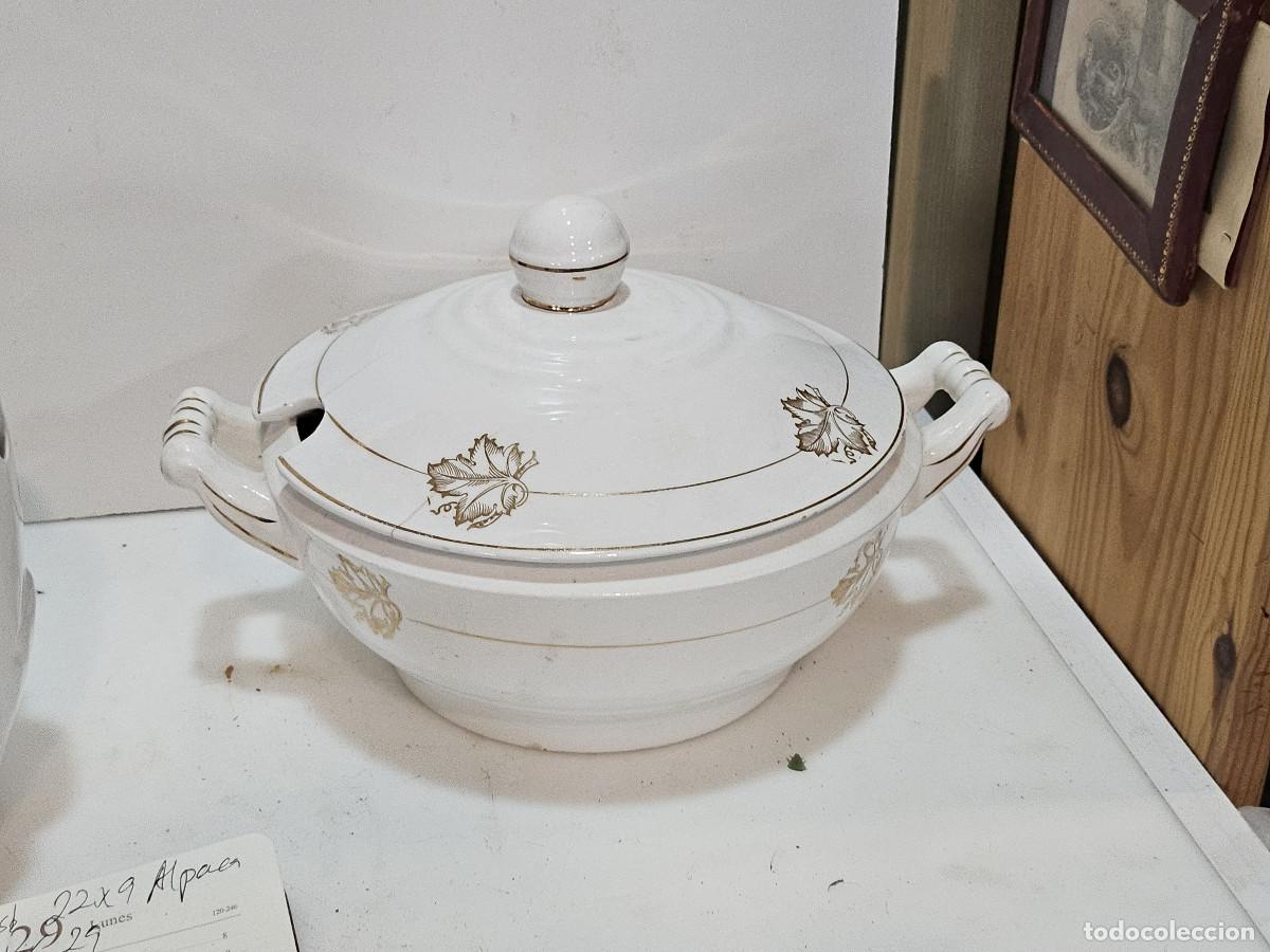 Antig&uuml;edades: sopera de ceramica antigua - Foto 1