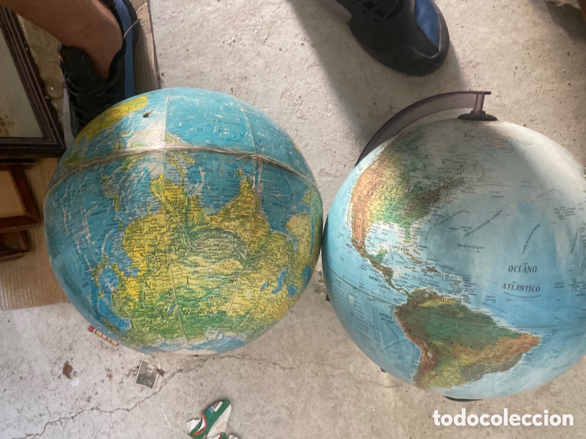 Antig&uuml;edades: Lote de bolas del mundo - Foto 7