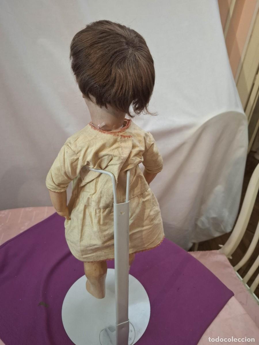 Antig&uuml;edades: MU&Ntilde;ECA ANTIGUA ALEMANA, MARCADA 5 - Foto 2