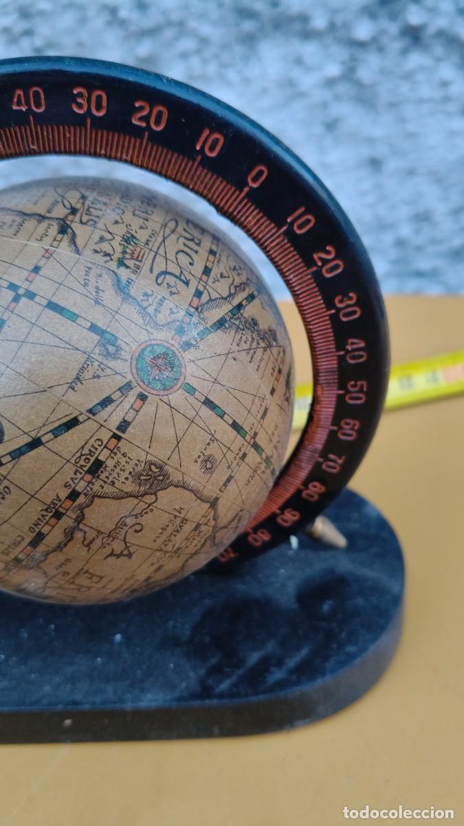 Antig&uuml;edades: Presse papier globe bois 1960 - Foto 4