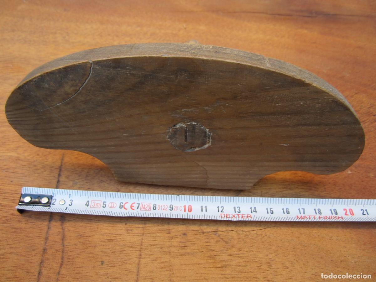 Antig&uuml;edades: Percheros antiguos de madera, 3 piezas. - Foto 8