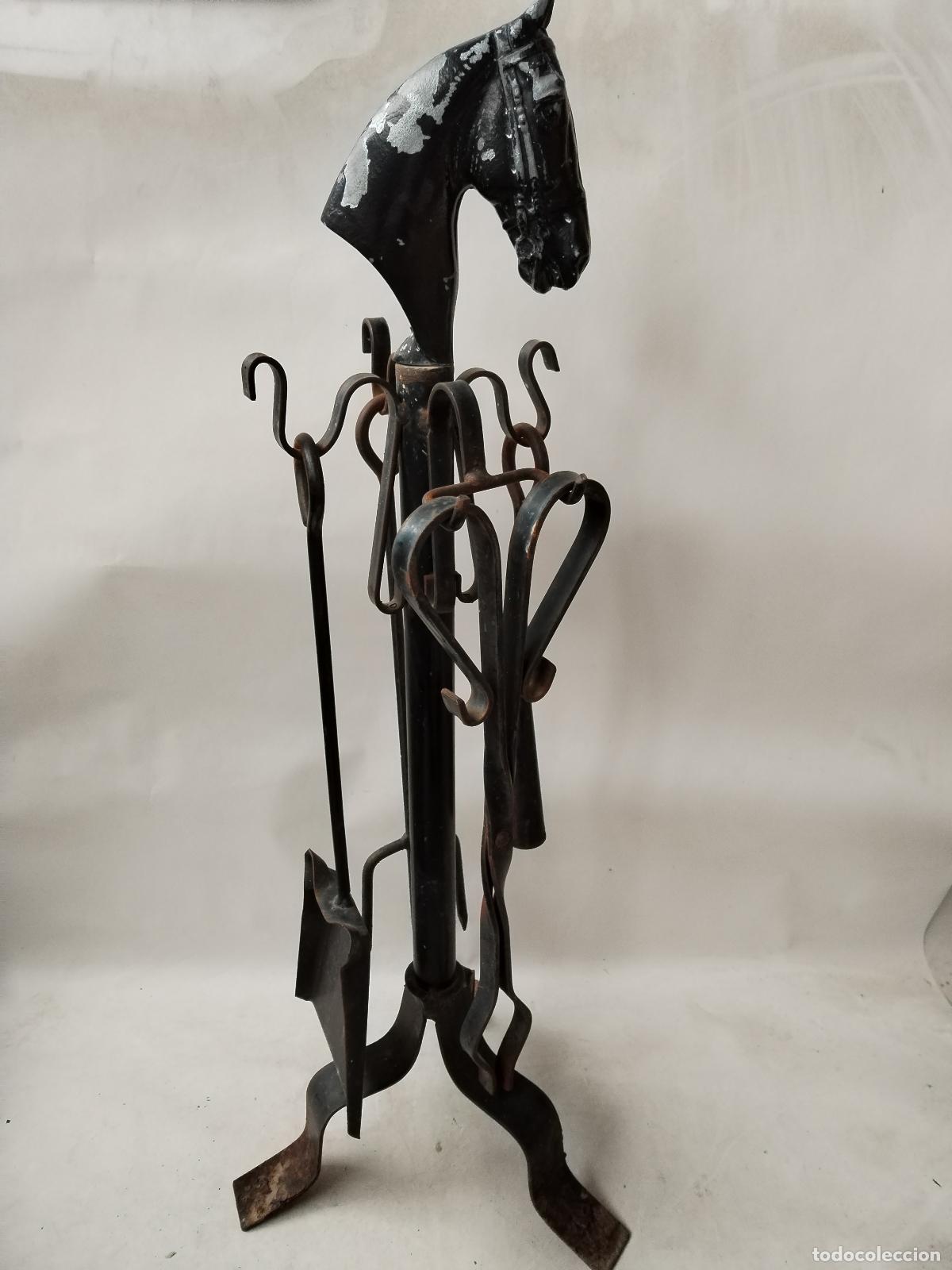 Antig&uuml;edades: utensilios de chimenea caballo en forja de hierro - Foto 1