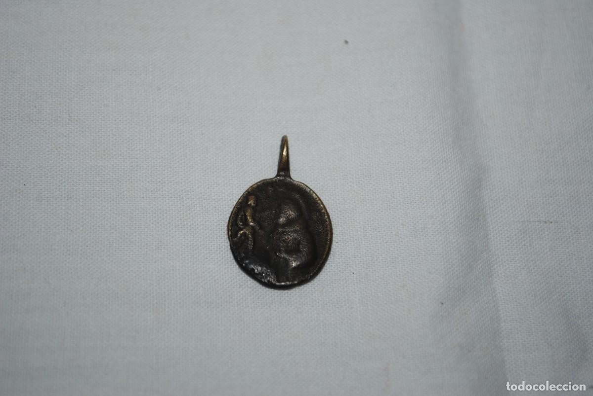 Antig&uuml;edades: MEDALLA MUY ANTIGUA DE BRONCE - Foto 1