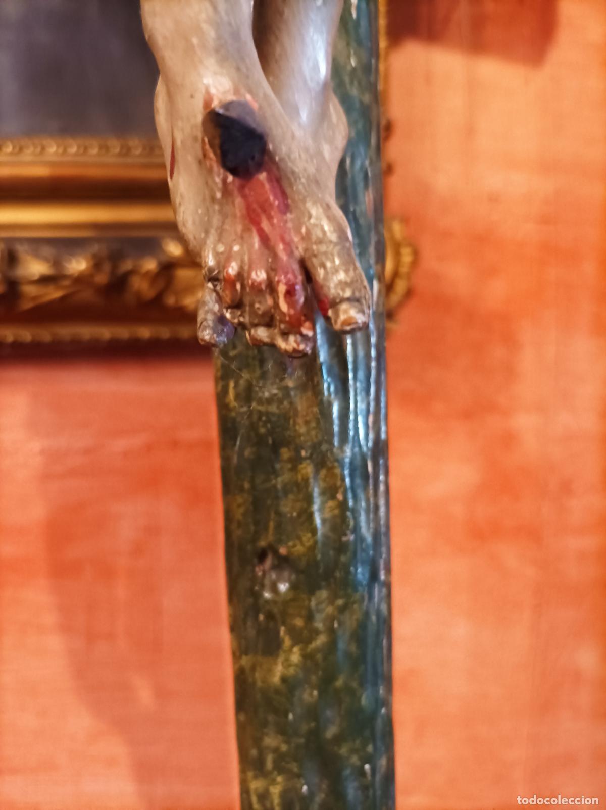 Antig&uuml;edades: Cristo de madera del S XVIII. - Foto 4