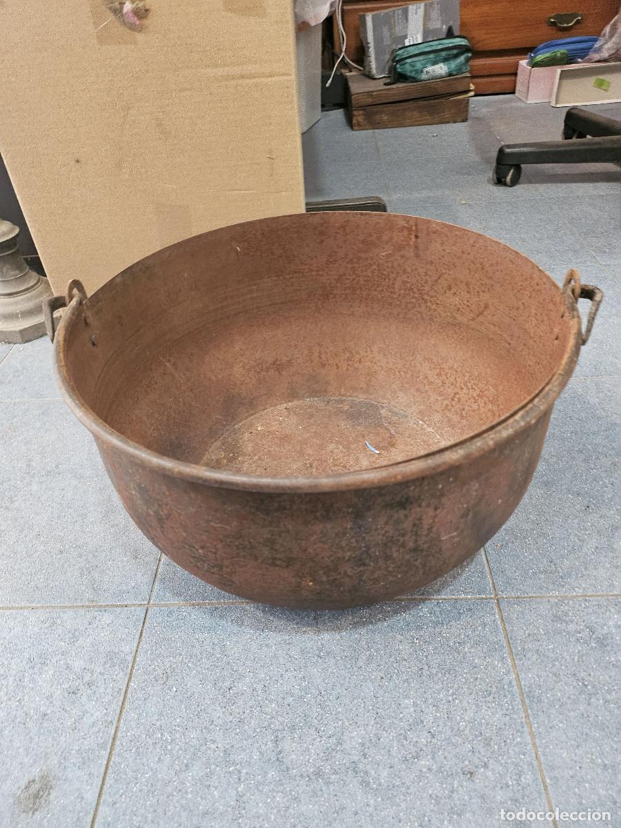 Antig&uuml;edades: calkdero de hierro grande - Foto 1