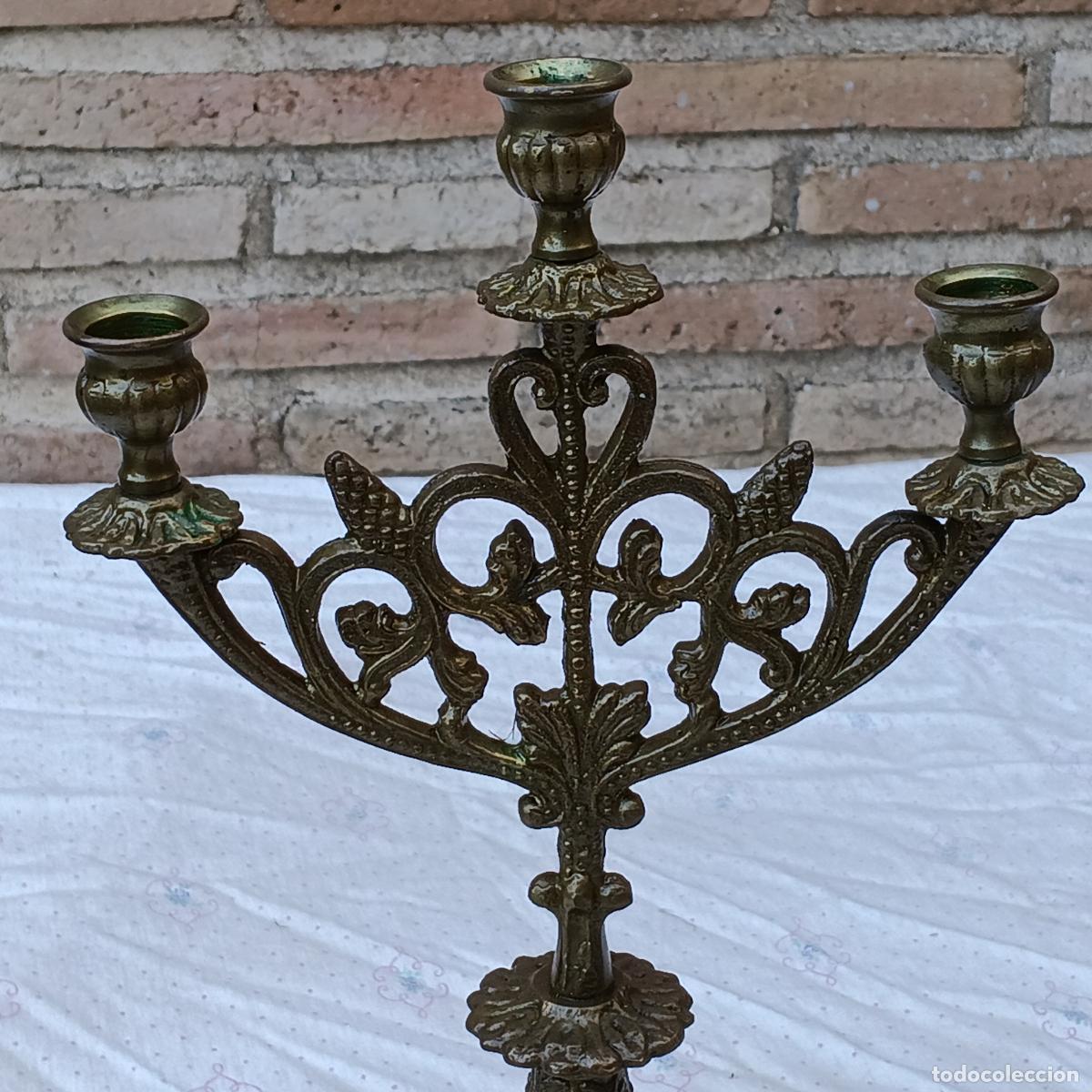 Antig&uuml;edades: CANDELABRO ANTIGUO DE BRAZOS EN BRONCE. - Foto 3