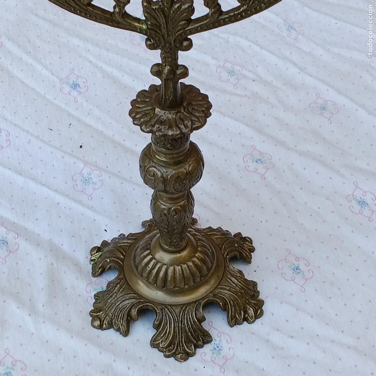 Antig&uuml;edades: CANDELABRO ANTIGUO DE BRAZOS EN BRONCE. - Foto 7