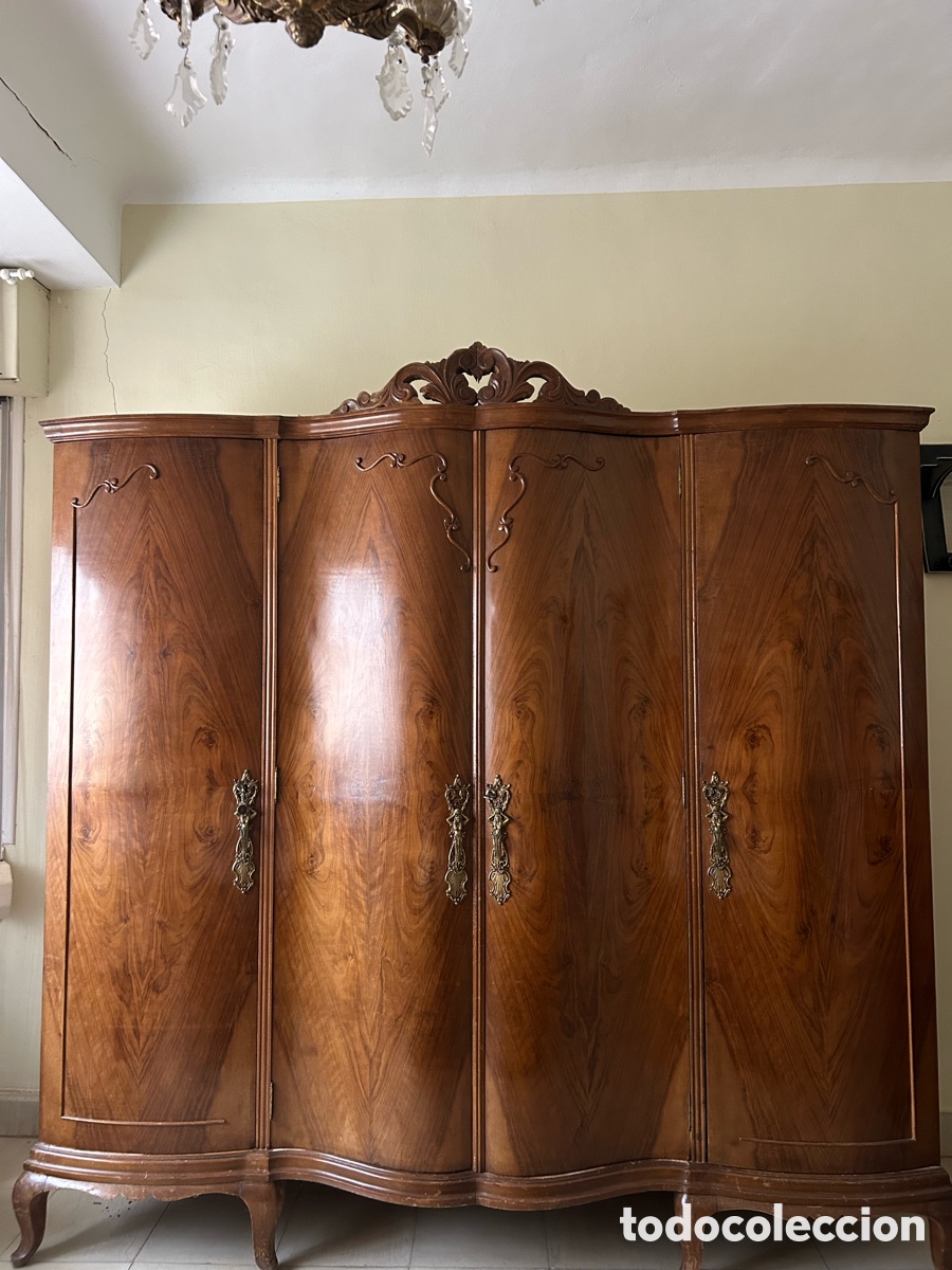 Antig&uuml;edades: Armario antiguo de Madera - Foto 1