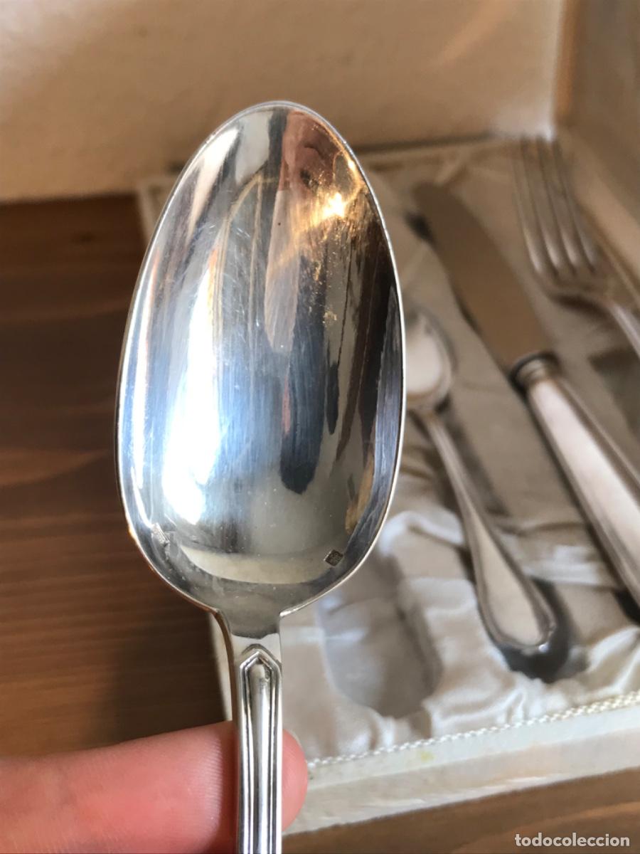 Antig&uuml;edades: Juego de cubiertos de plata en estuche original - Foto 3