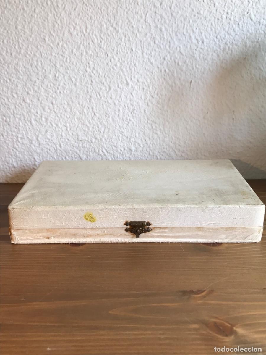 Antig&uuml;edades: Juego de cubiertos de plata en estuche original - Foto 14