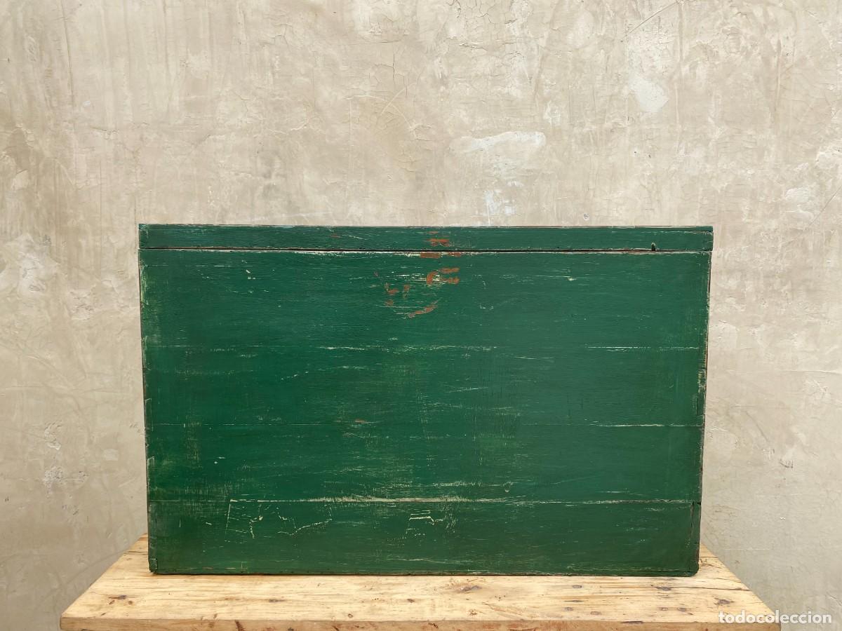 Antig&uuml;edades: Baul Verde de Pino Antiguo - Foto 7