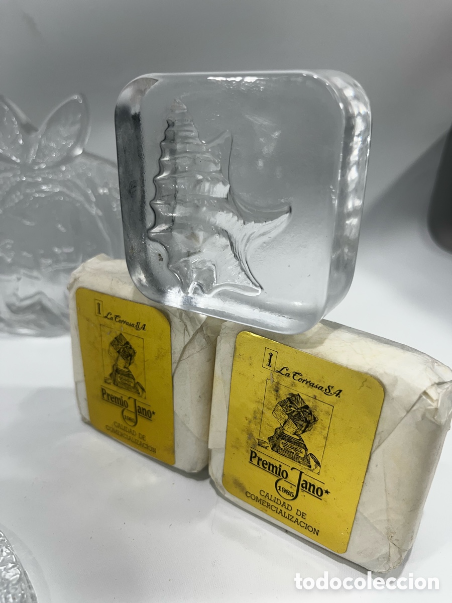 Antig&uuml;edades: 10 FIGURAS DECORATIVAS DE CRISTAL - Foto 1