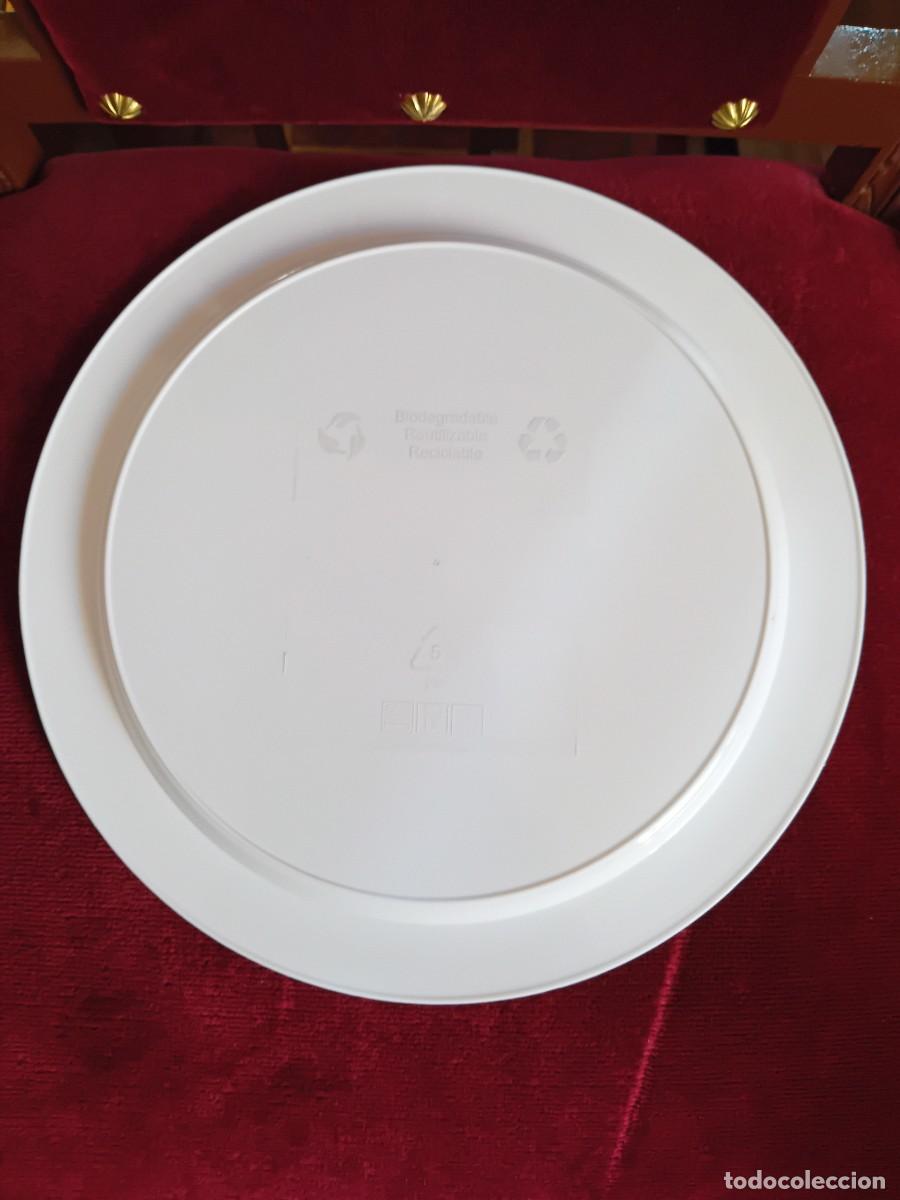 Antig&uuml;edades: Plato de pl&aacute;stico marca Gadis el men&uacute; saludable - Foto 2