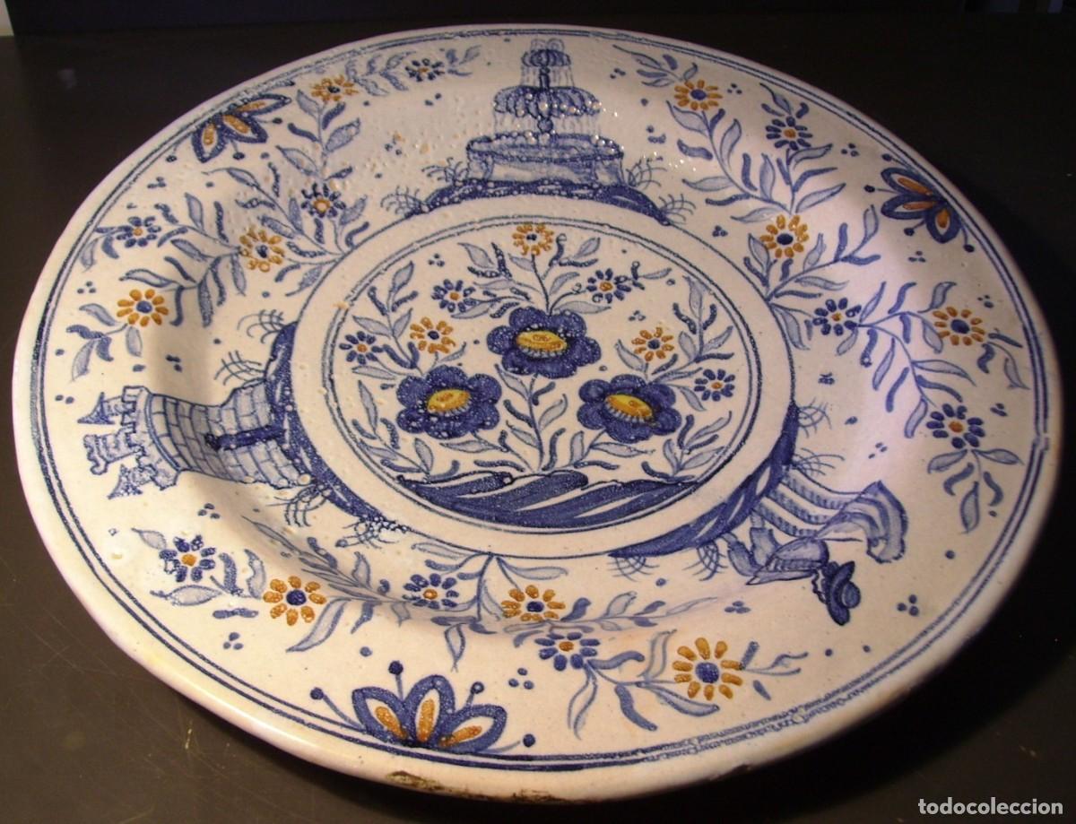 Antig&uuml;edades: GRAN Y ROTUNDO PLATO DE TALAVERA XX - Foto 2