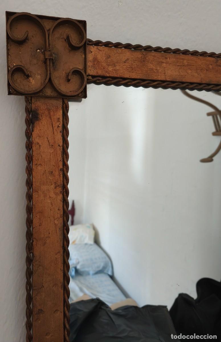 Antig&uuml;edades: MUY ANTIGUO ESPEJO DE FORJA - Foto 2
