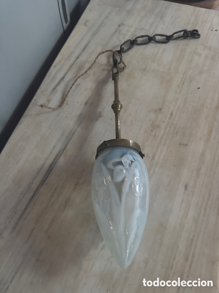 Antig&uuml;edades: Antiguo aplique de Opalina y bronce - Foto 1