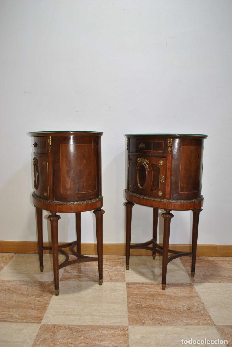 Antig&uuml;edades: PAREJA DE MESITAS ESTILO LUIS XVI - Foto 6