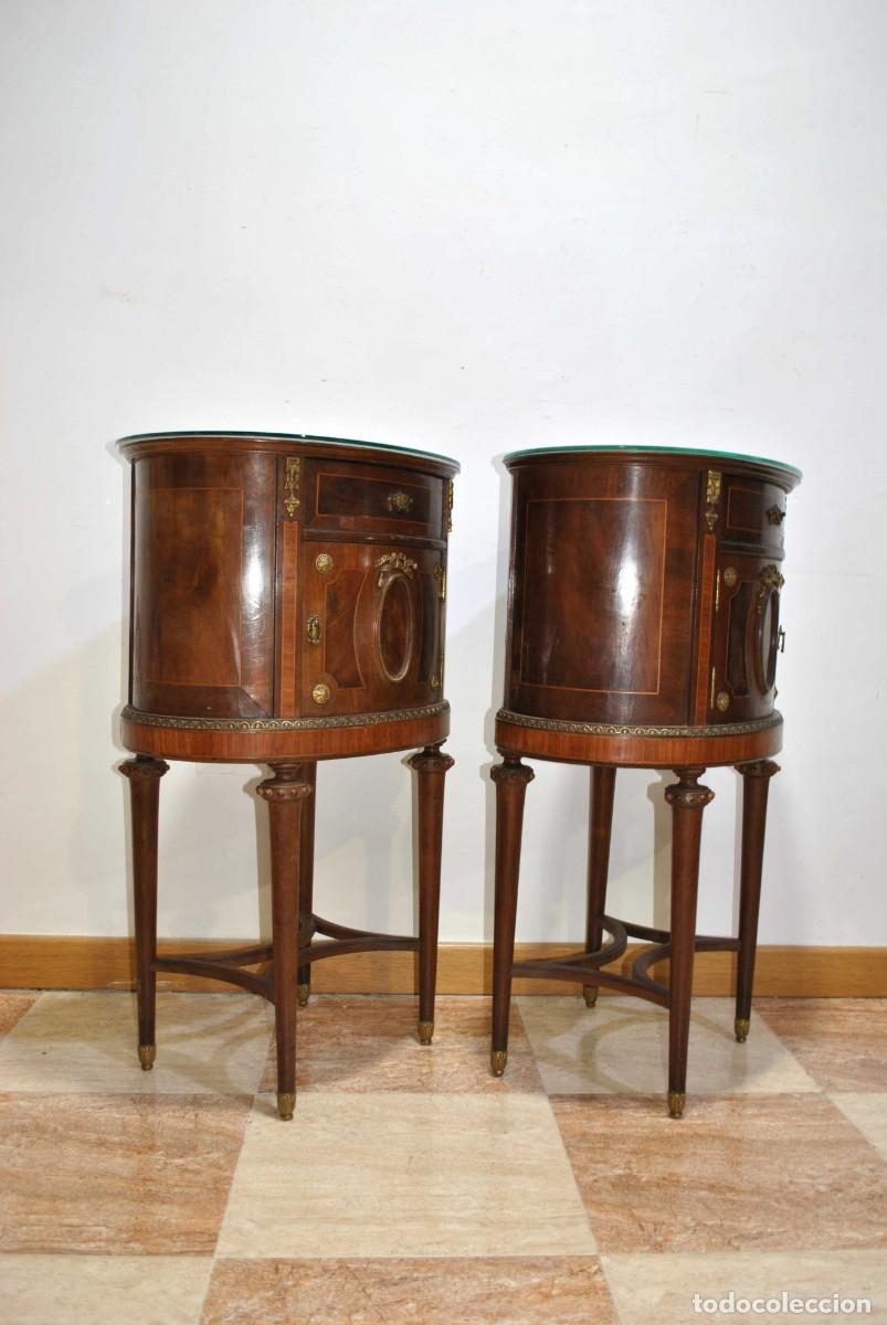 Antig&uuml;edades: PAREJA DE MESITAS ESTILO LUIS XVI - Foto 8