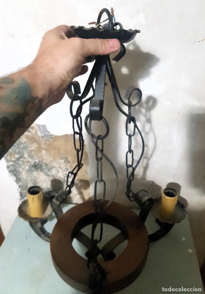 Antig&uuml;edades: PAREJA DE 2 L&Aacute;MPARAS R&Uacute;STICAS EN FORJA Y MADERA - Foto 1